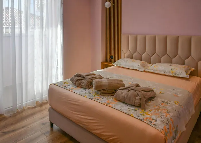 Hata Luxury * Shkodër