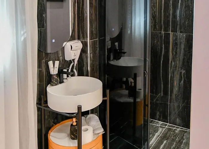 Hata Luxury * Шкодер